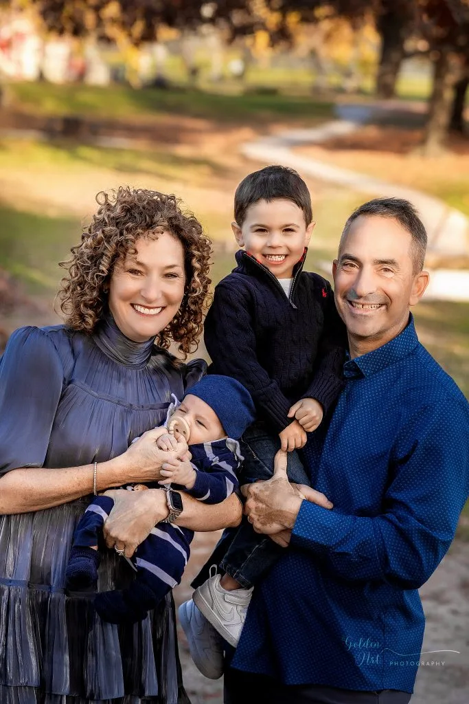 4 Tips for Engaging Kids in Family Photos. — Golden Art Photography